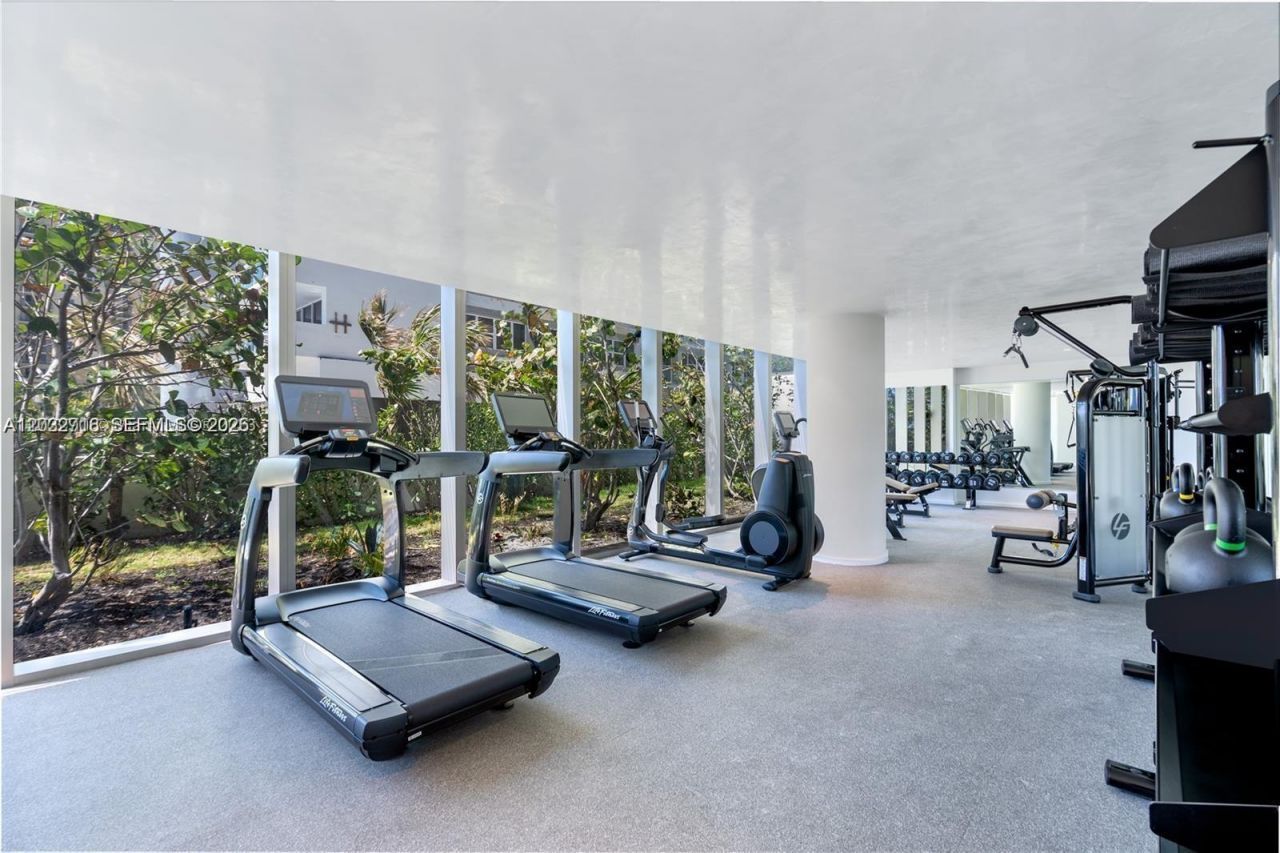 2000 S Ocean Dr , Unit 25A, Hallandale Beach, FL 33009 Photo