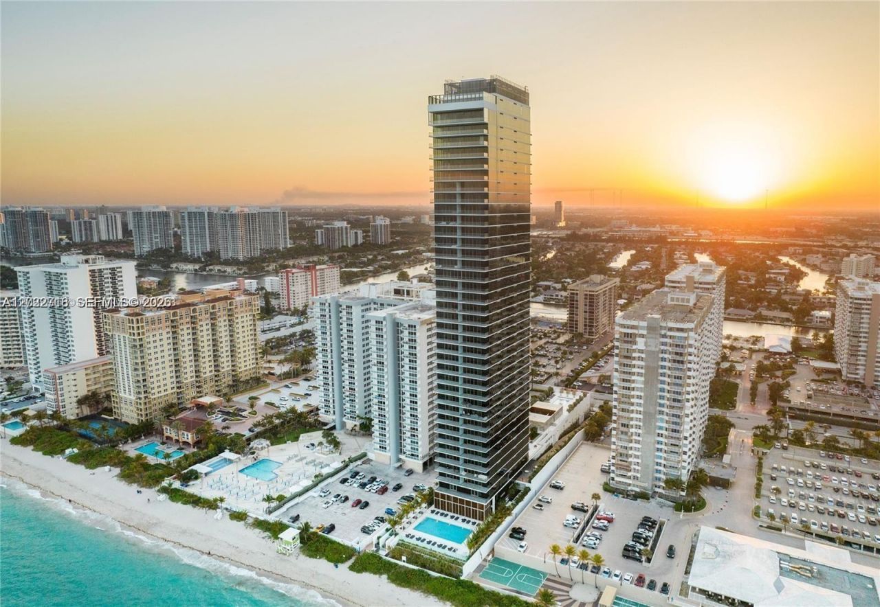 2000 S Ocean Dr , Unit 25A, Hallandale Beach, FL 33009 Photo