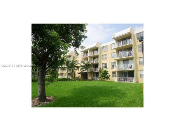 13100 SW 92nd Ave , Unit A-PH13, Miami, FL 33176