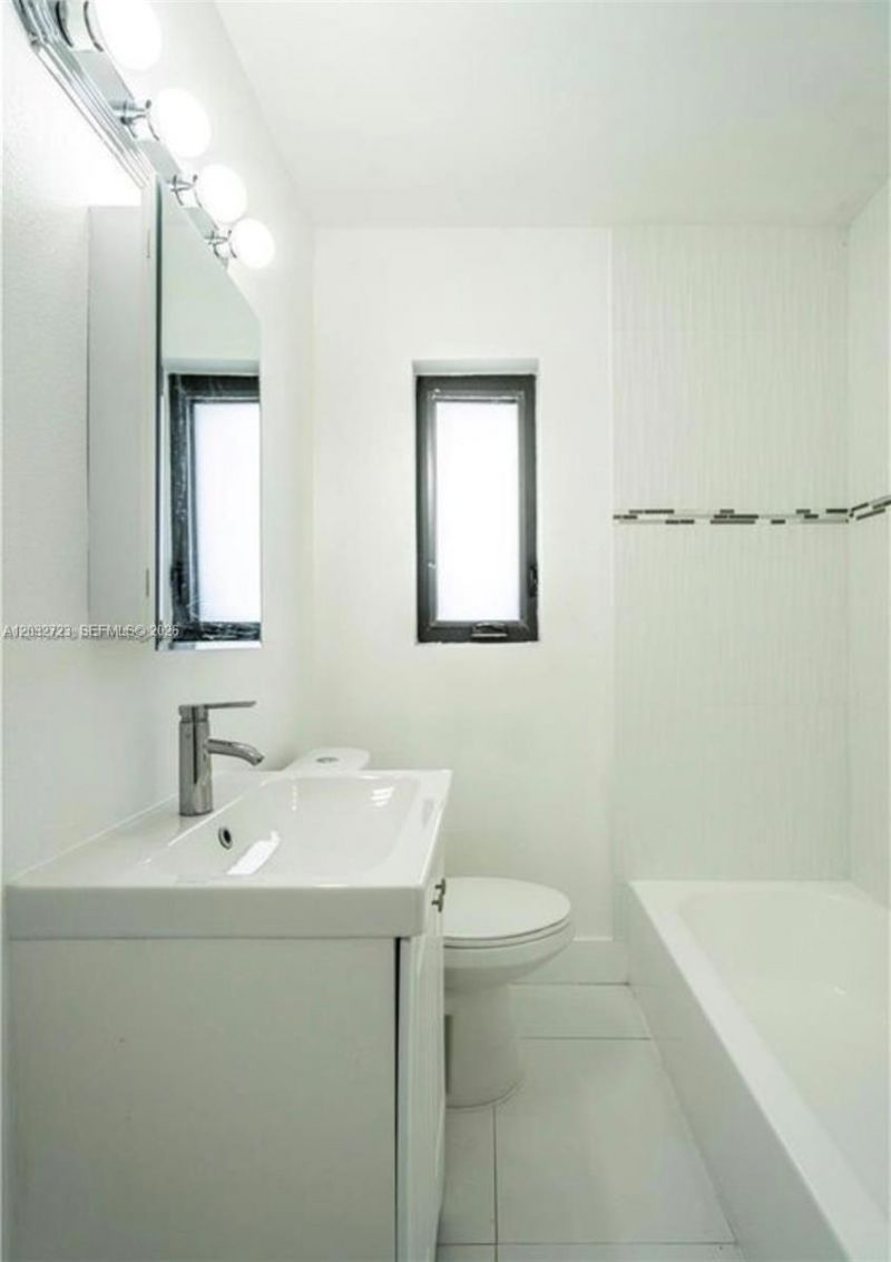 Please Call For Address, Unit 2, Miami Beach, FL 33141 Photo