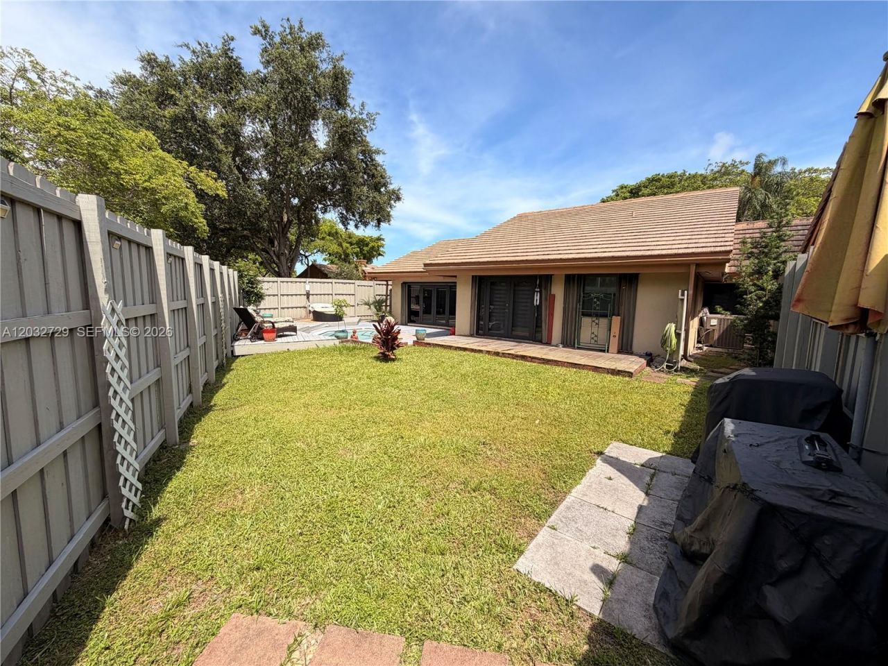 20451 NE 10th Pl , Unit 20451, Miami, FL 33179 Photo