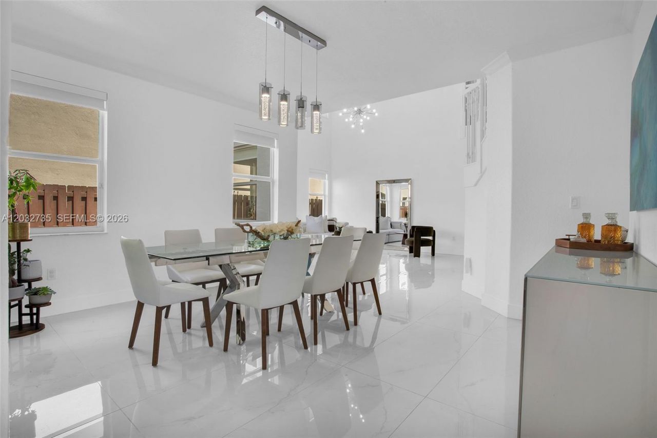 11559 NW 84th Ter, Doral, FL 33178 Photo