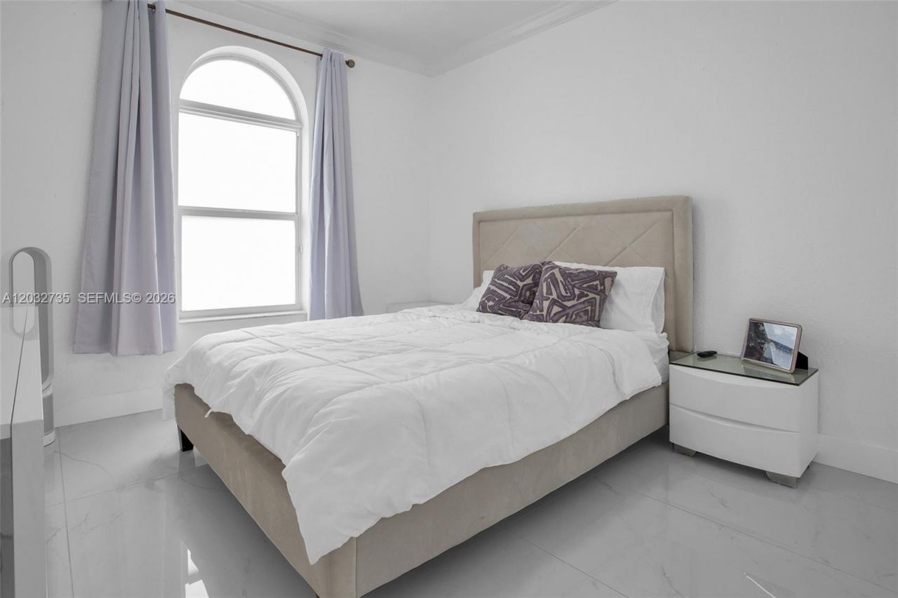 11559 NW 84th Ter, Doral, FL 33178 Photo