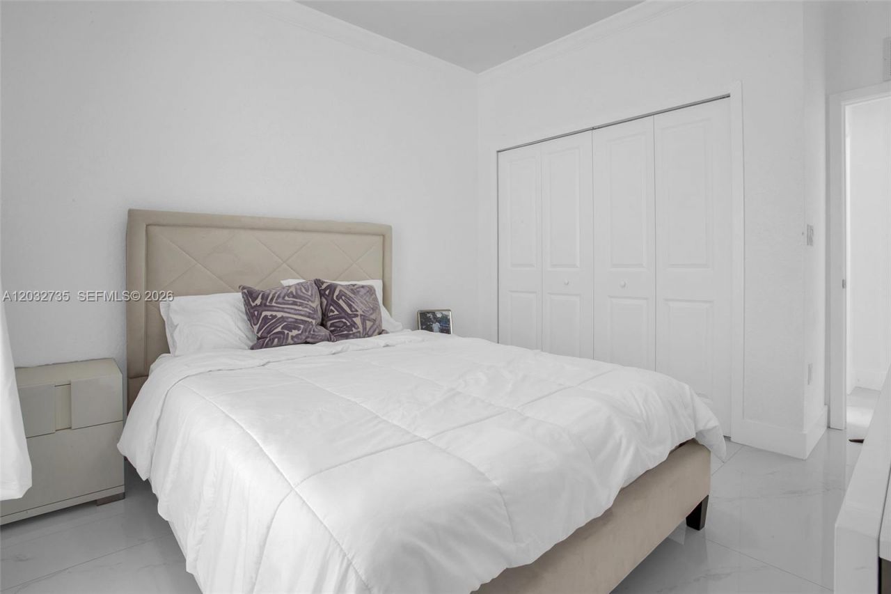 11559 NW 84th Ter, Doral, FL 33178 Photo
