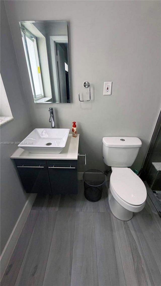 10455 SW 42nd Ter , Miami, FL 33165 Photo