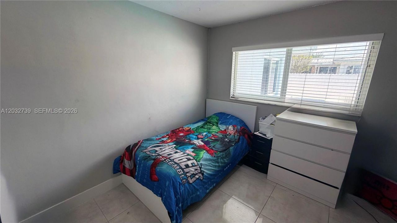 10455 SW 42nd Ter , Miami, FL 33165 Photo