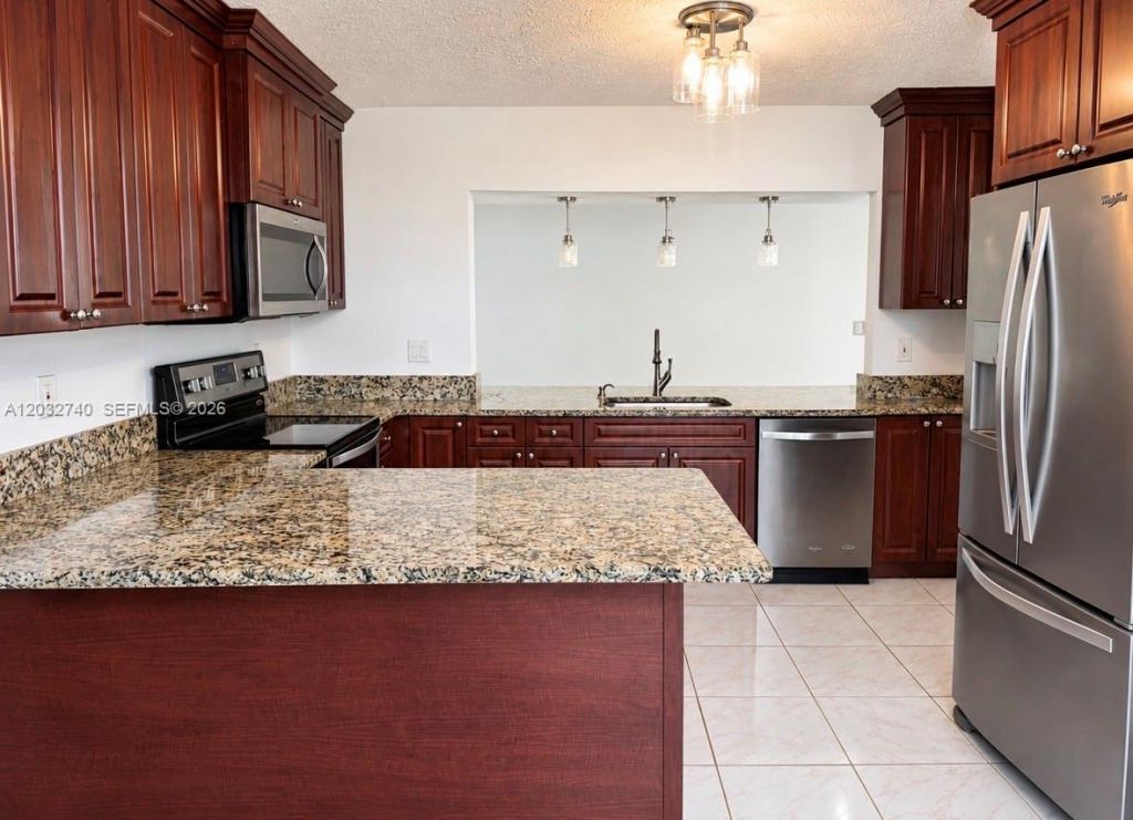 2302 SE Leithgow St, Port Saint Lucie, FL 34952 Photo