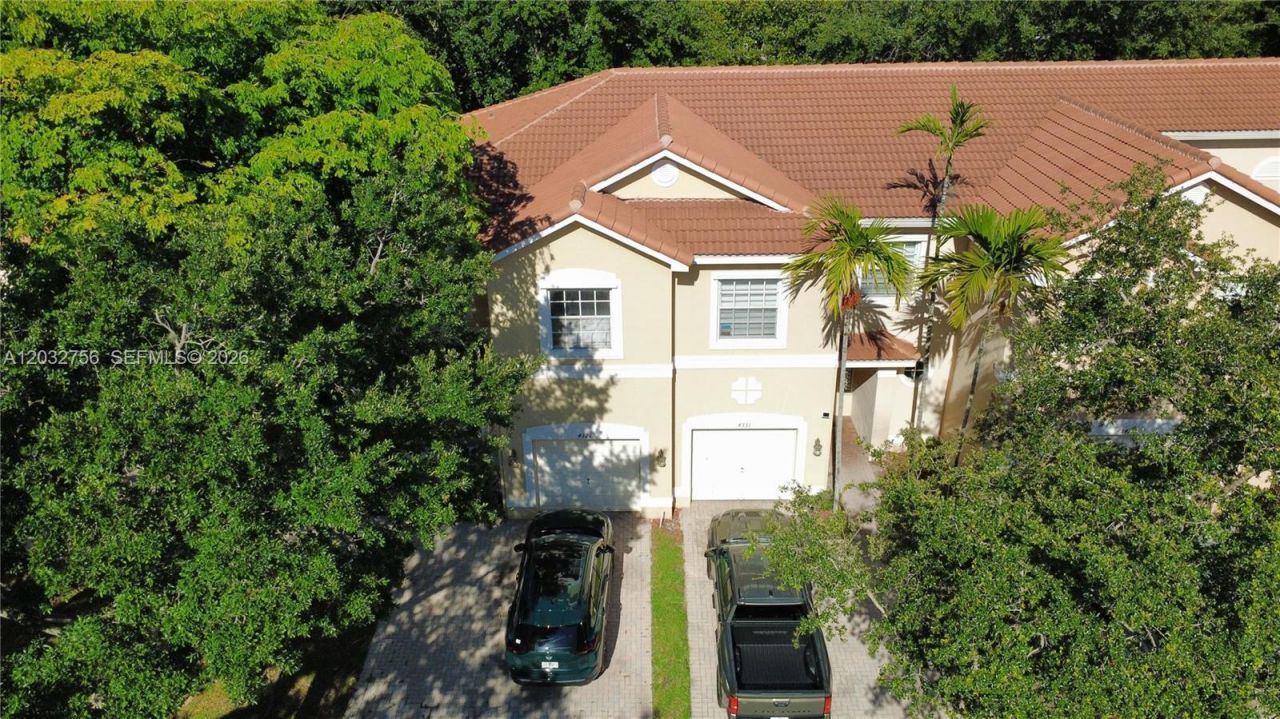 4331 SW 124th Way , Miramar, FL 33027 Photo