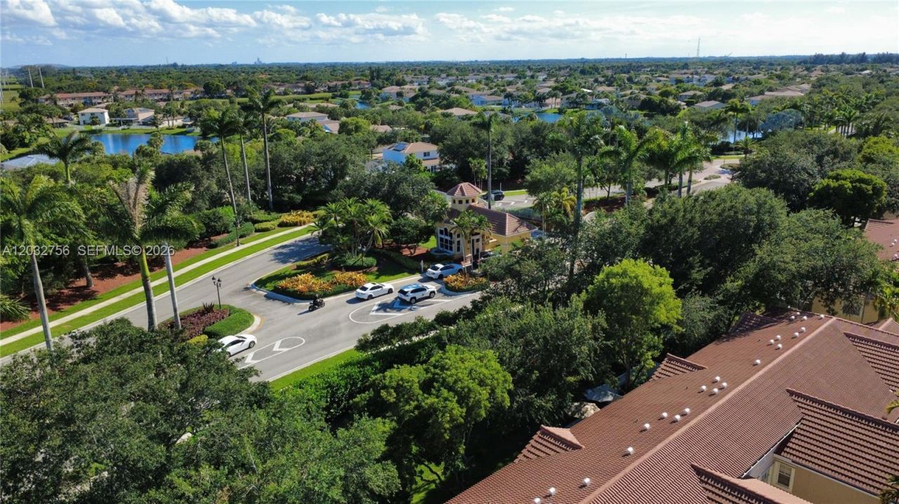 4331 SW 124th Way , Miramar, FL 33027 Photo