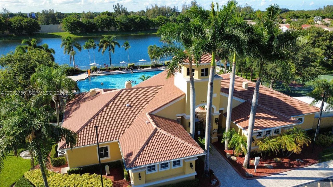 4331 SW 124th Way , Miramar, FL 33027 Photo