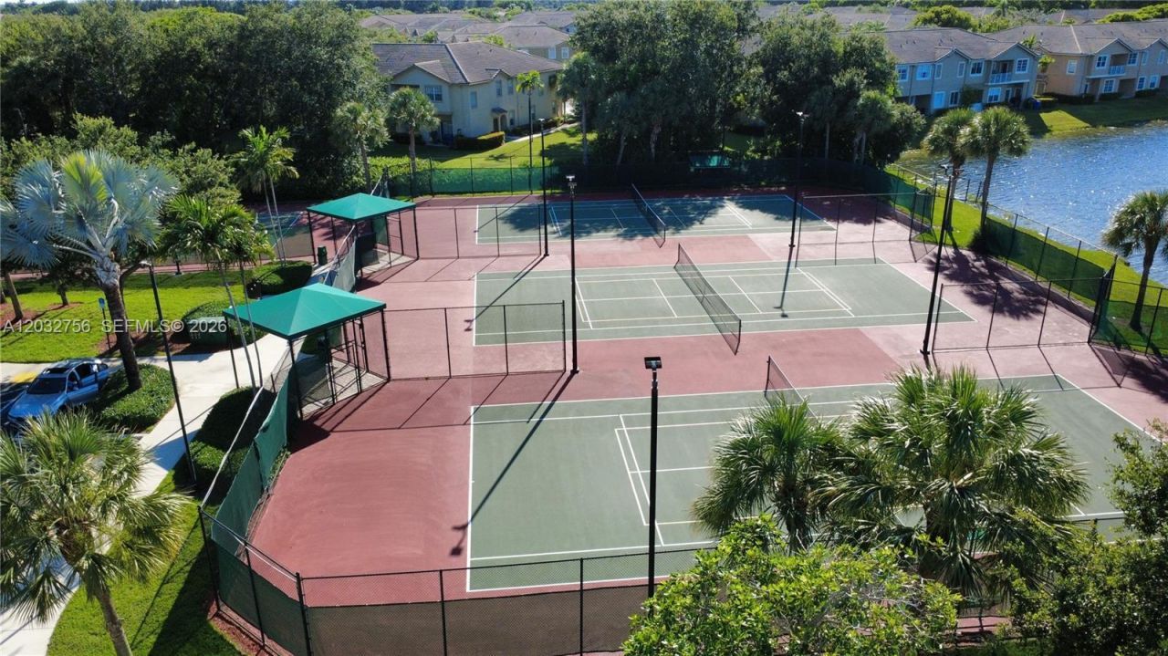 4331 SW 124th Way , Miramar, FL 33027 Photo