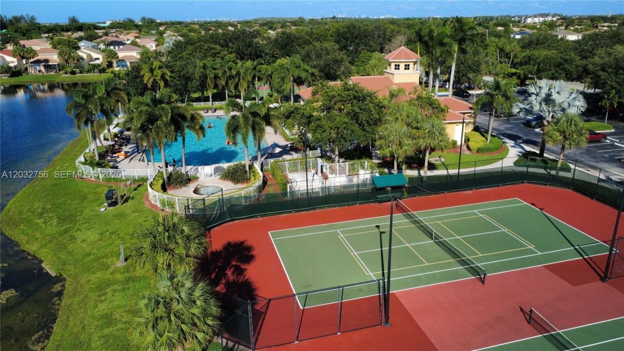 4331 SW 124th Way , Miramar, FL 33027 Photo
