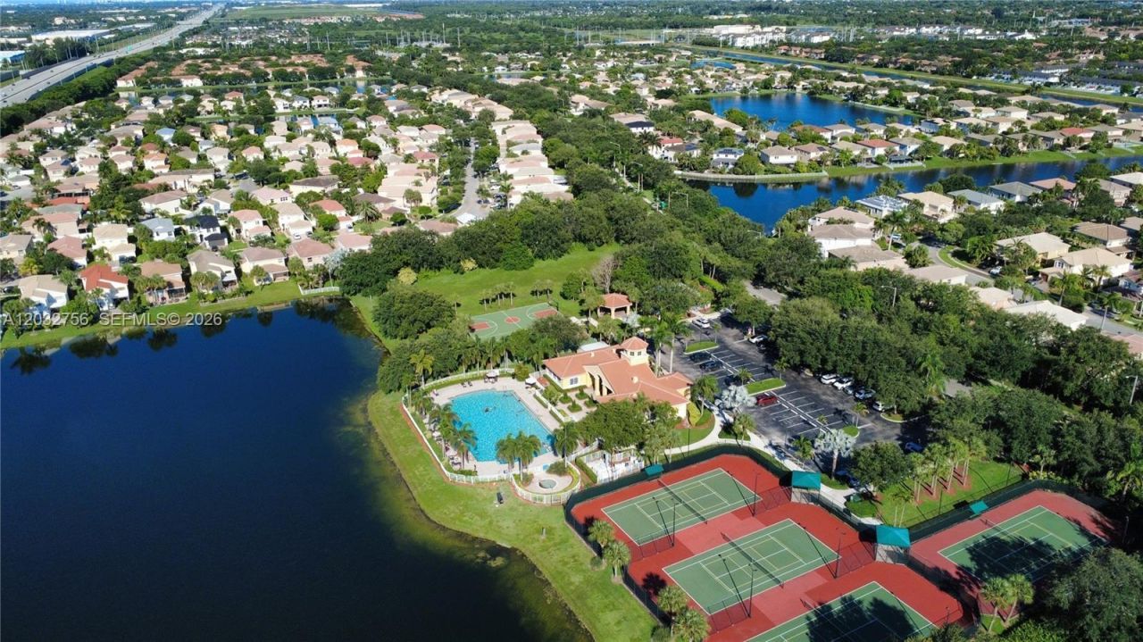 4331 SW 124th Way , Miramar, FL 33027 Photo