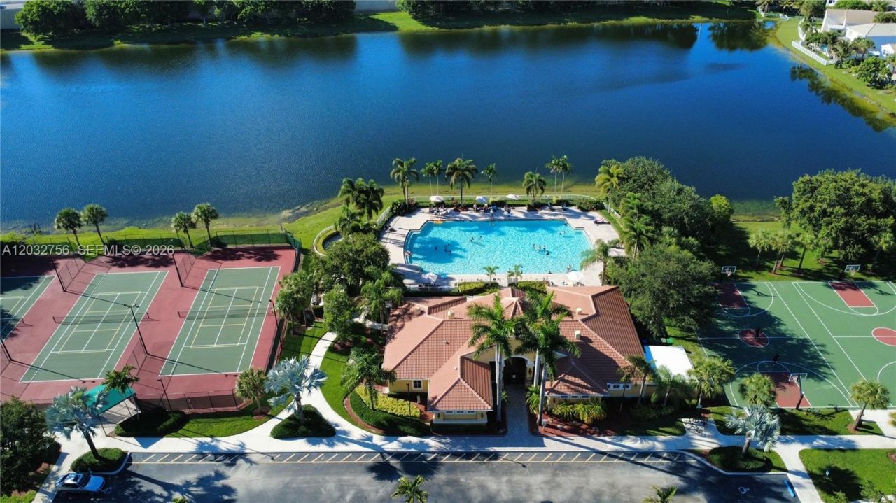 4331 SW 124th Way , Miramar, FL 33027 Photo