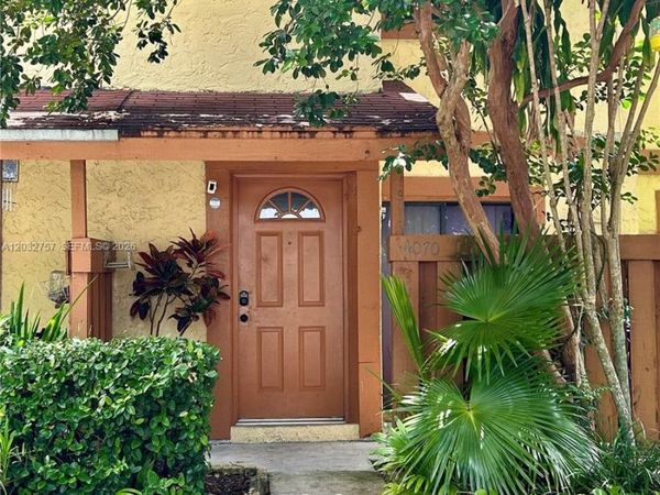 4070 Sierra Ter , Unit 4070, Sunrise, FL 33351