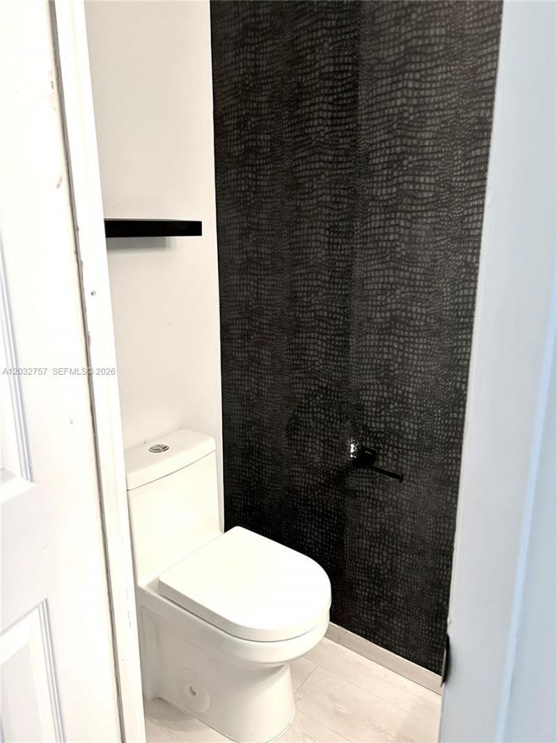 4070 Sierra Ter , Unit 4070, Sunrise, FL 33351 Photo