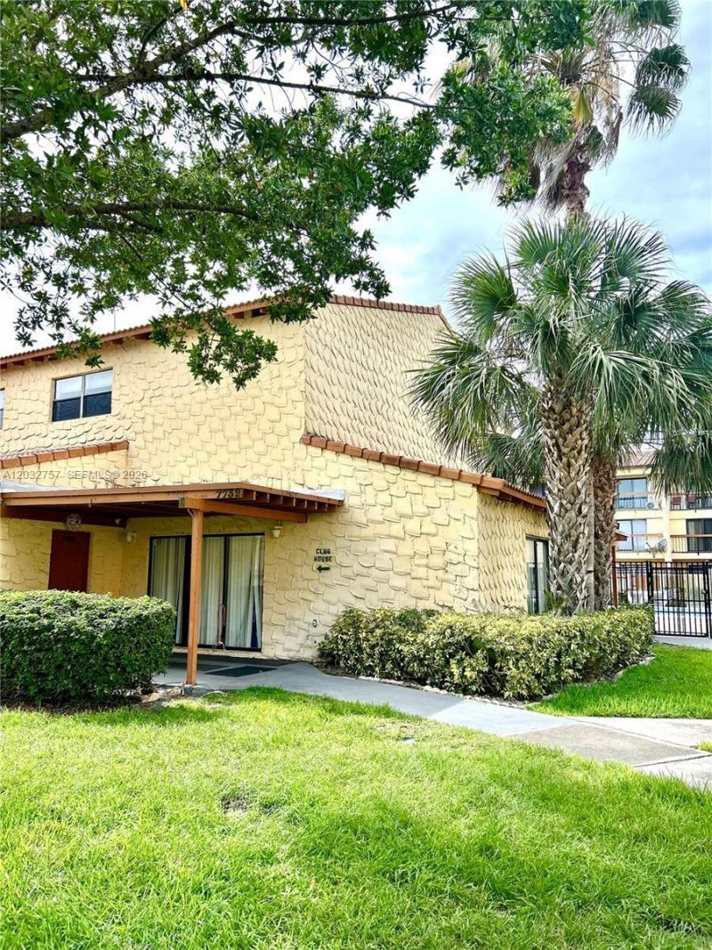 4070 Sierra Ter , Unit 4070, Sunrise, FL 33351 Photo