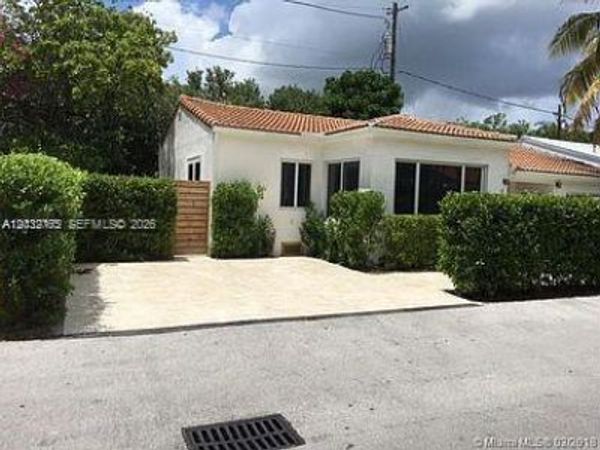 3 Farrey Ln , Unit 3, Miami Beach, FL 33139