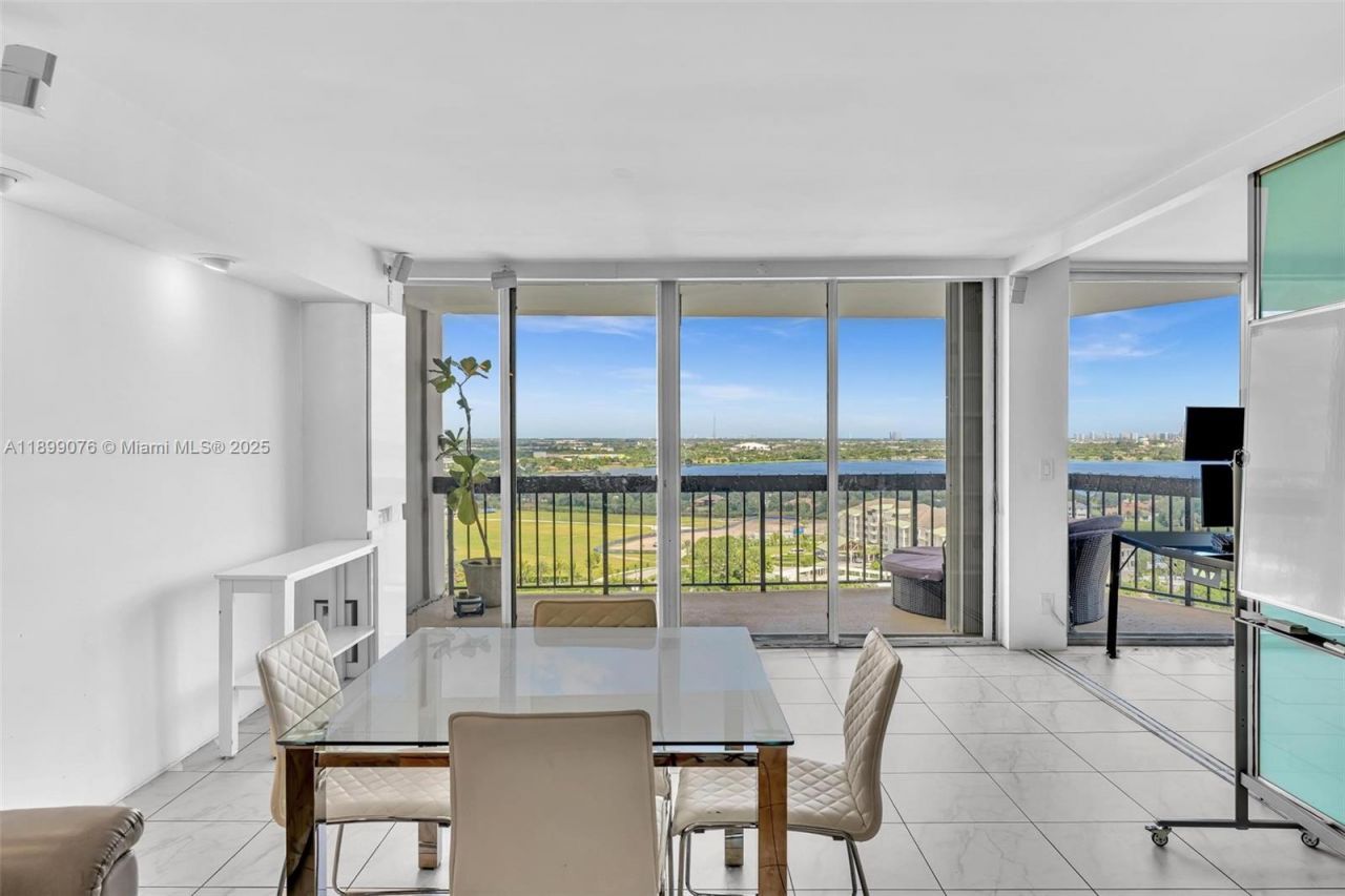2425 Presidential Way , Unit 2003, West Palm Beach, FL 33401 Photo