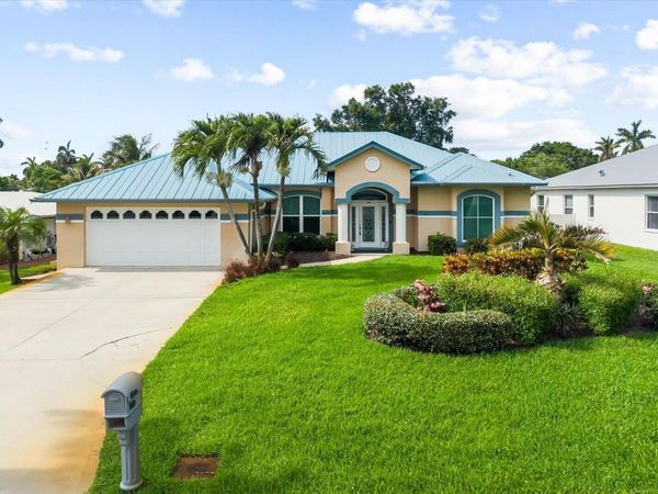 512 SW South Carolina Drive, Stuart, FL 34994