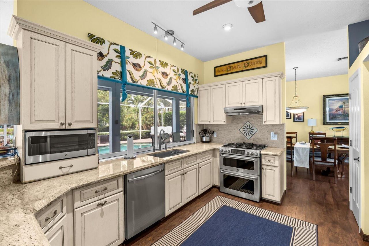 512 SW South Carolina Drive, Stuart, FL 34994 Photo