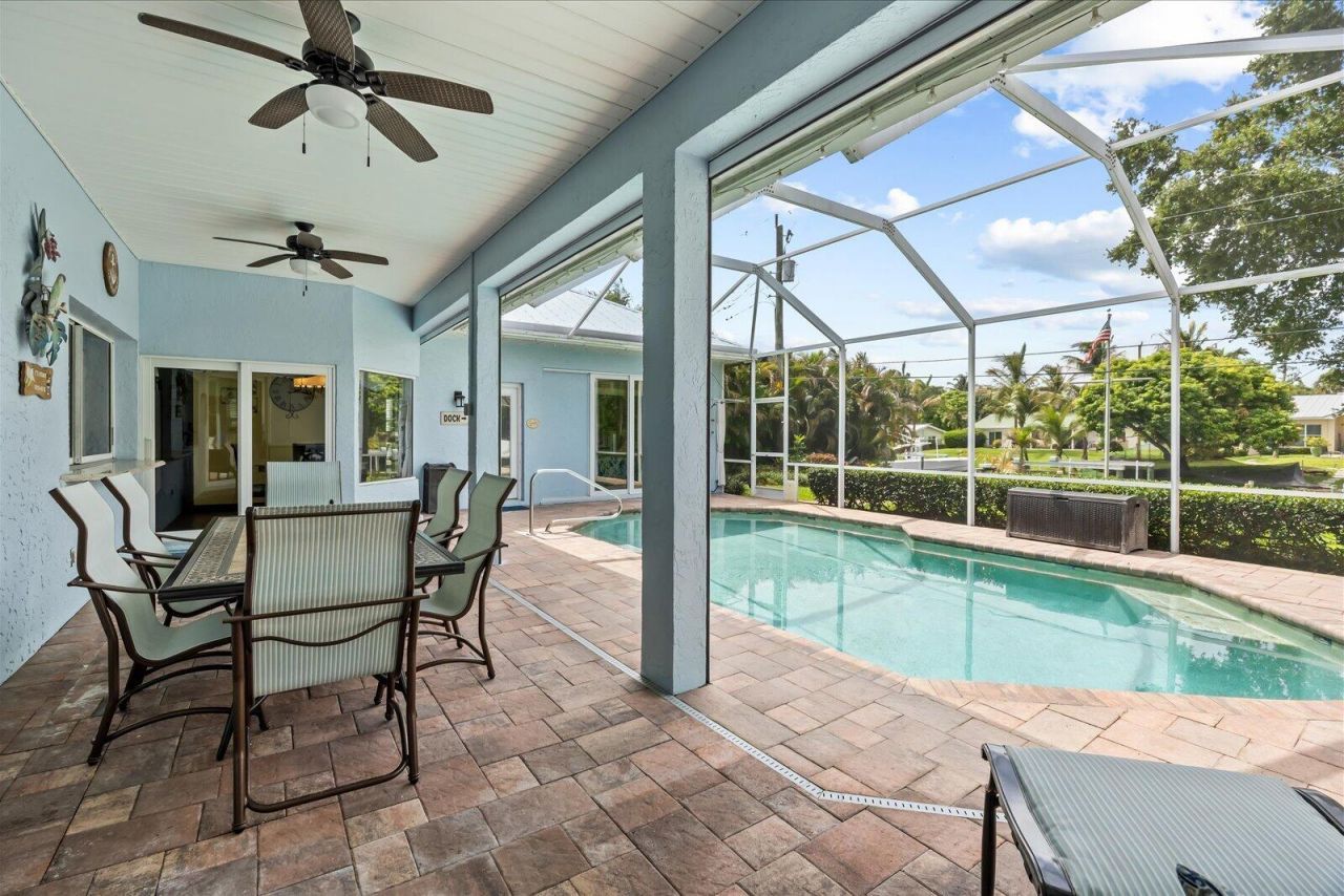 512 SW South Carolina Drive, Stuart, FL 34994 Photo