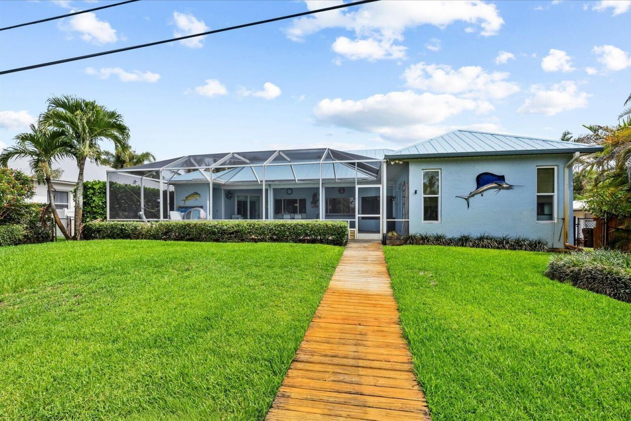 512 SW South Carolina Drive, Stuart, FL 34994 Photo
