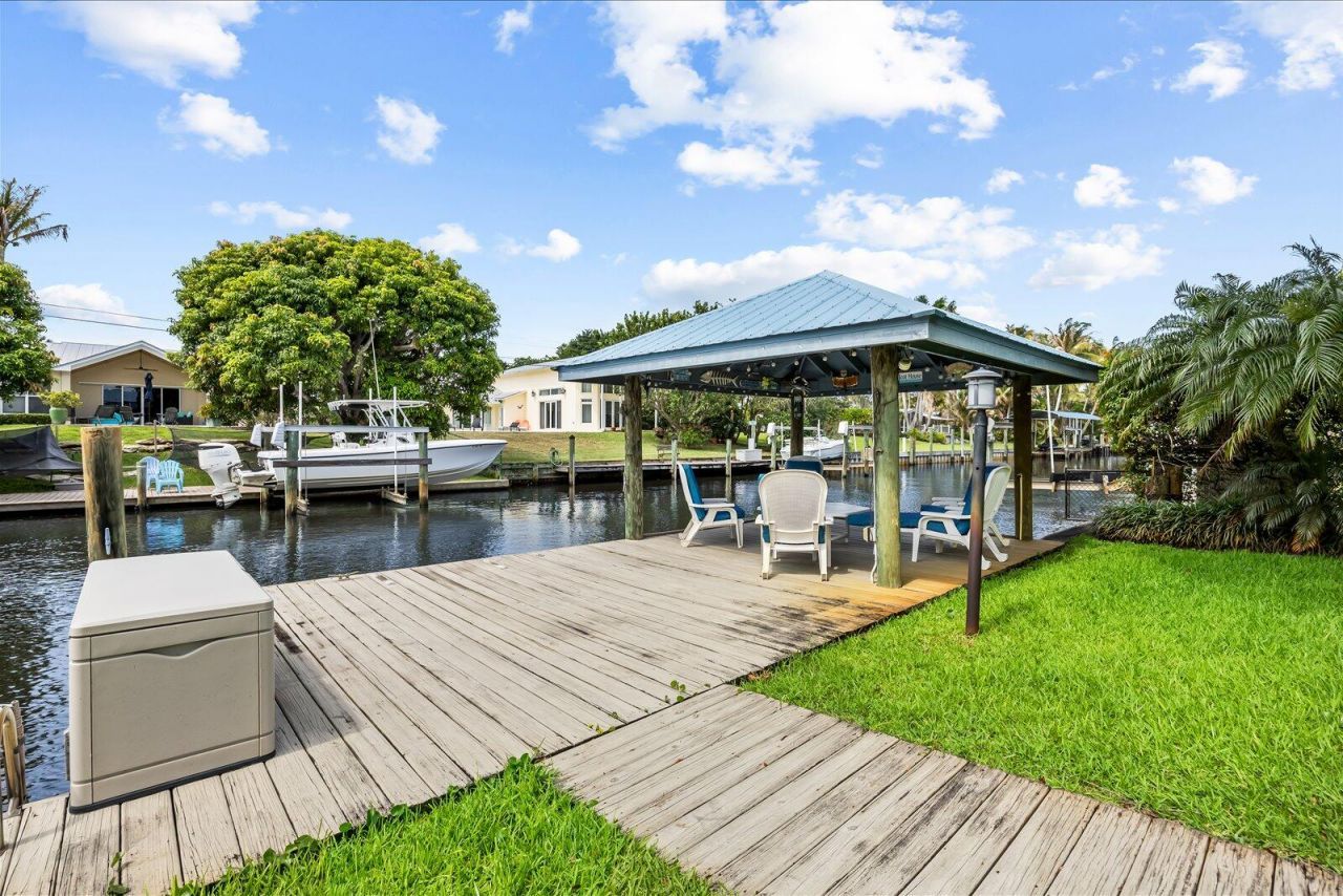 512 SW South Carolina Drive, Stuart, FL 34994 Photo