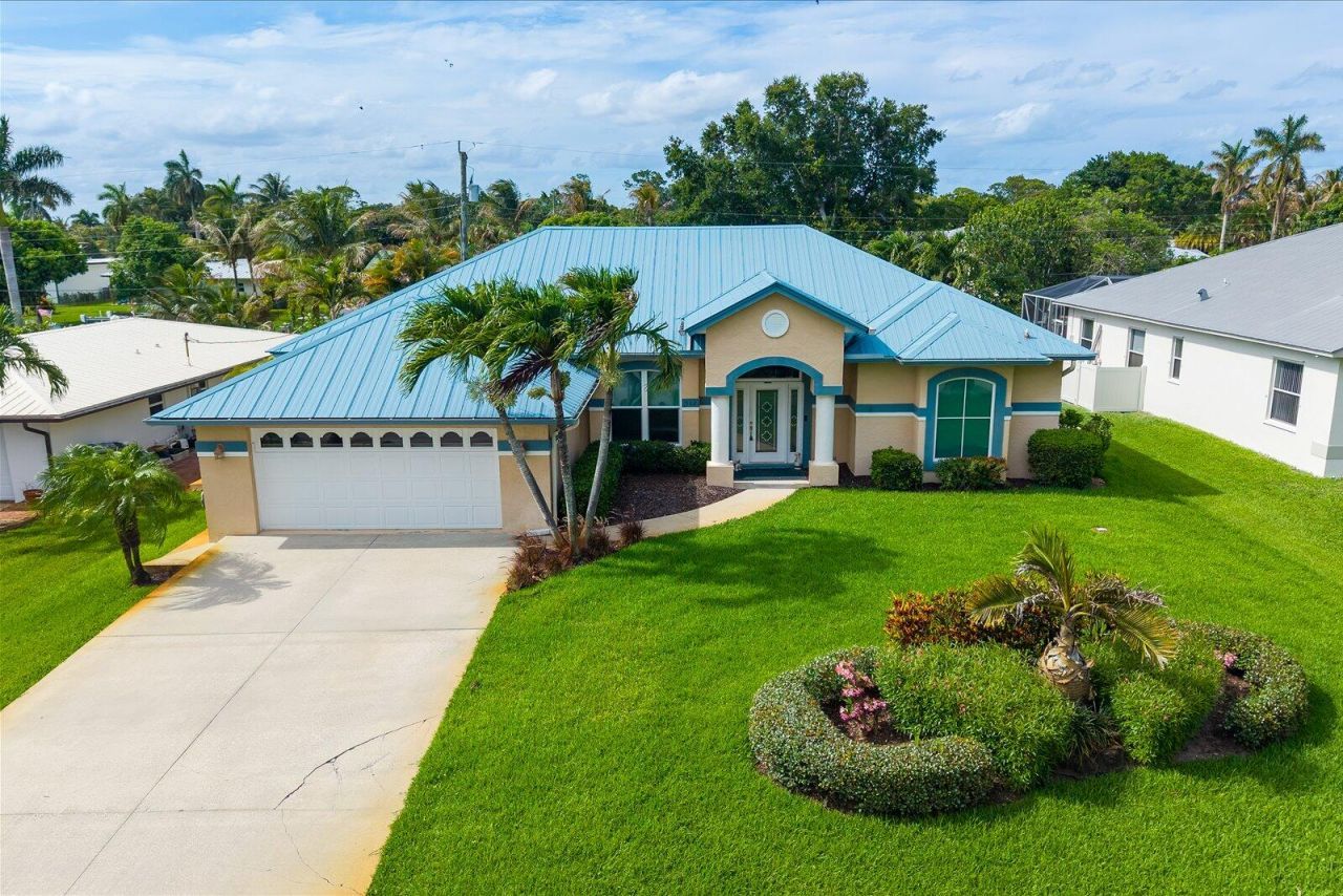 512 SW South Carolina Drive, Stuart, FL 34994 Photo