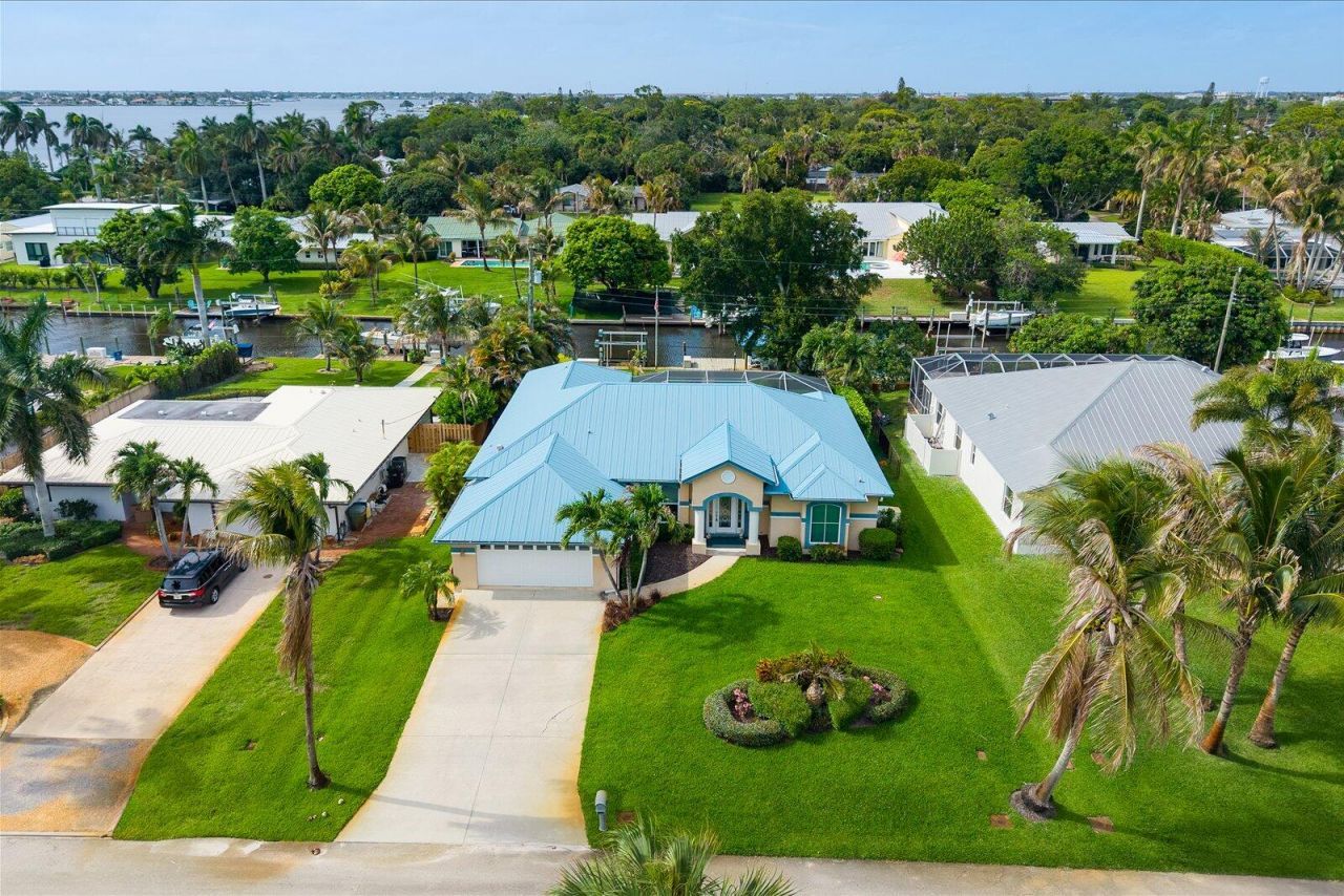 512 SW South Carolina Drive, Stuart, FL 34994 Photo