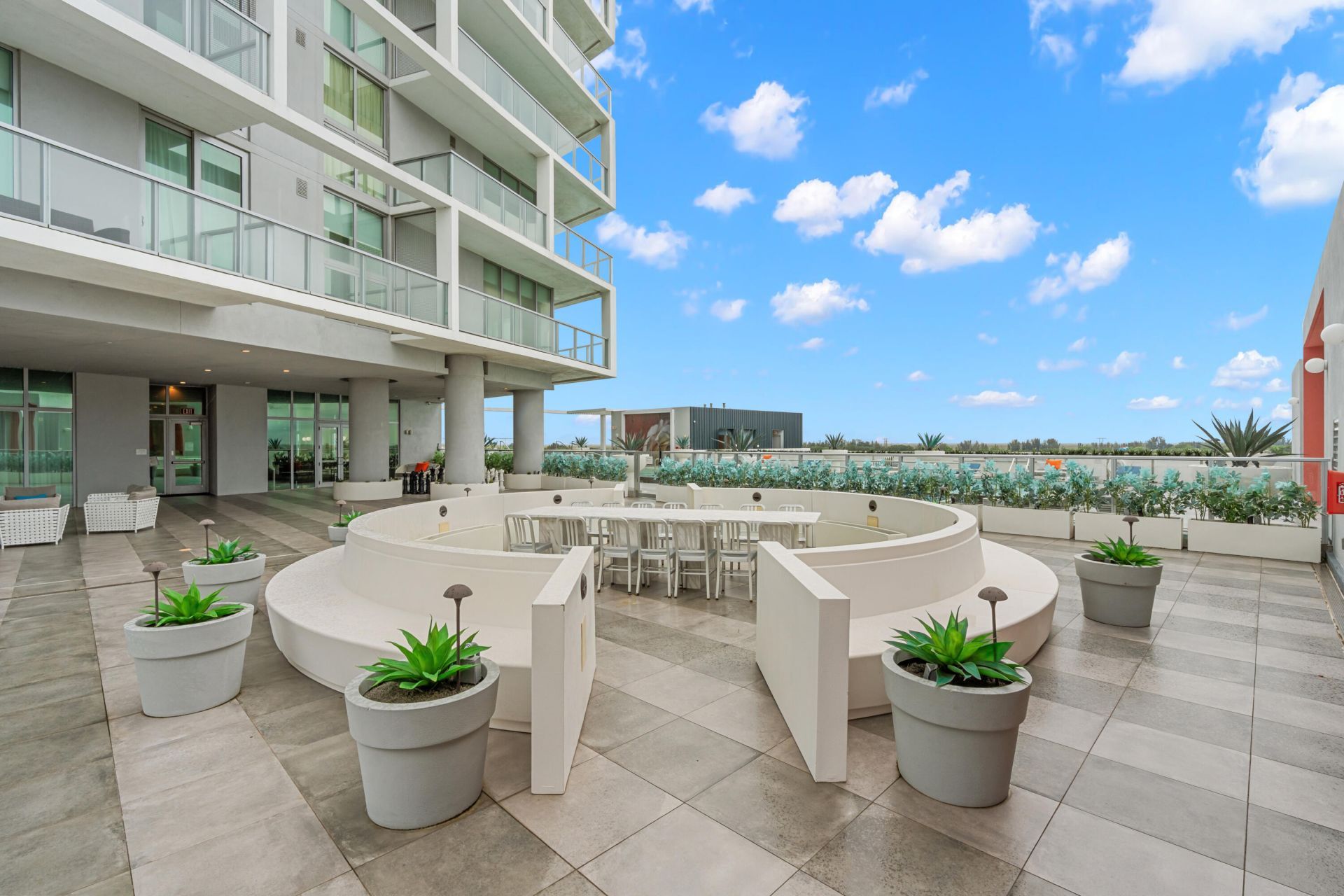 2000 Metropica Way, Unit 214, Sunrise, FL 33323 Photo