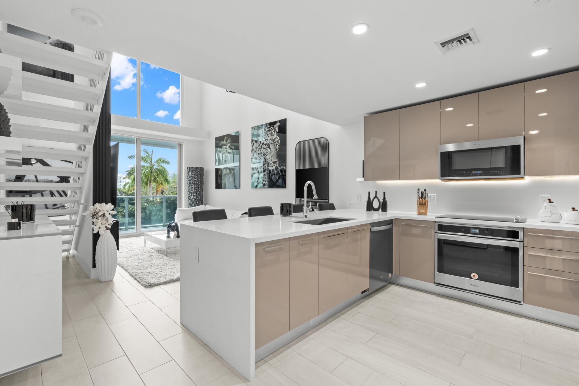 2000 Metropica Way, Unit 214, Sunrise, FL 33323 Photo