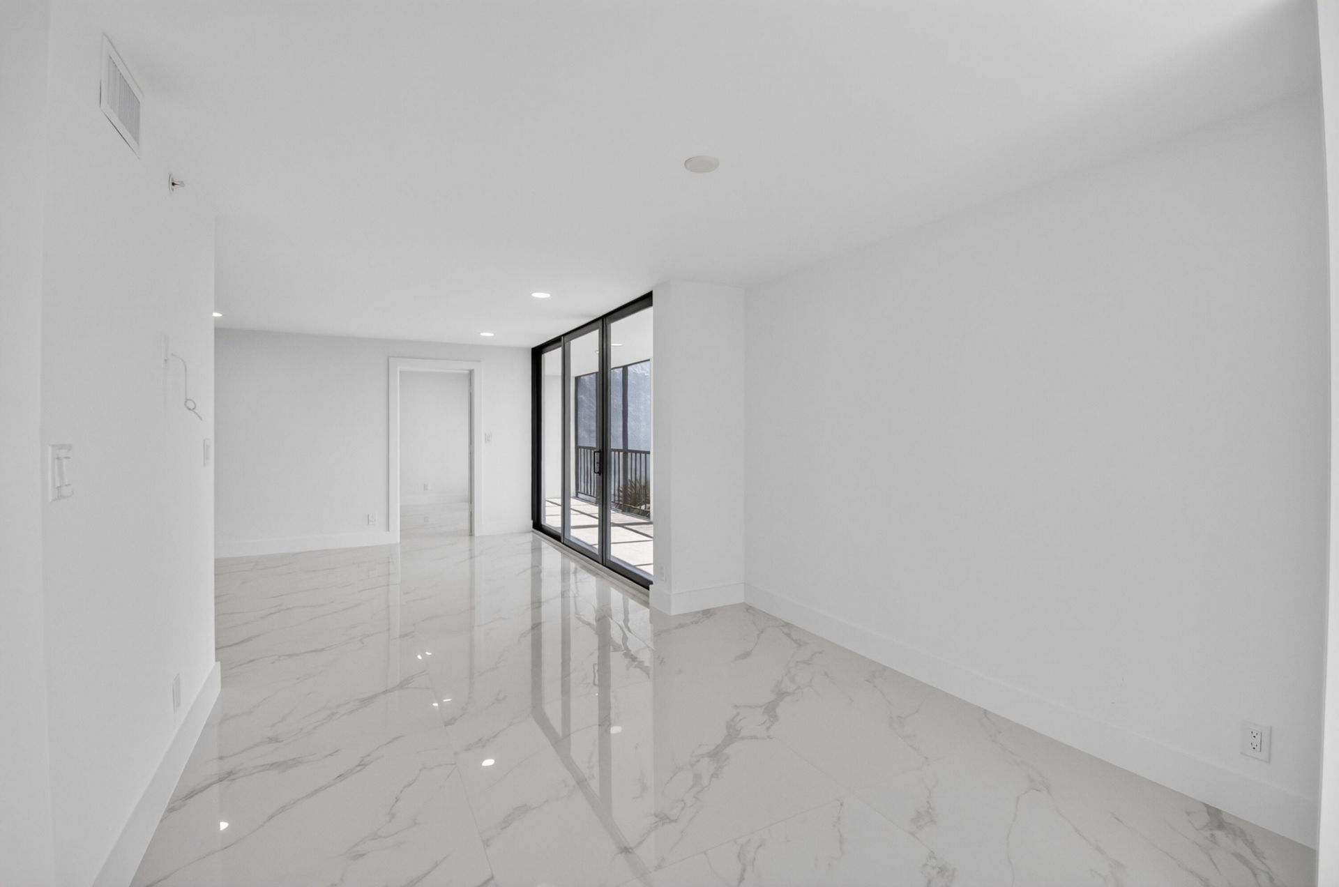 7835 Lakeside Boulevard, Unit 972, Boca Raton, FL 33434 Photo