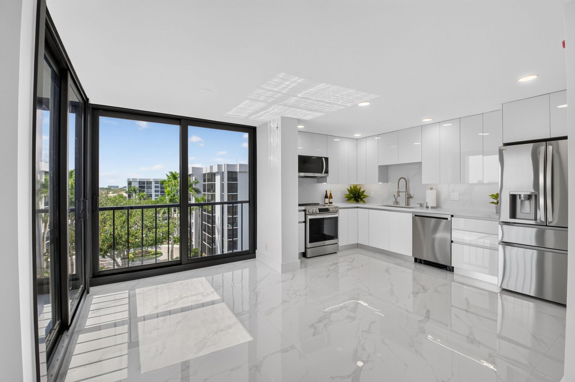 7835 Lakeside Boulevard, Unit 972, Boca Raton, FL 33434 Photo