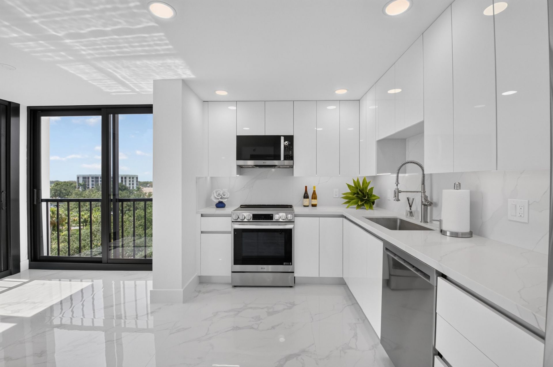 7835 Lakeside Boulevard, Unit 972, Boca Raton, FL 33434 Photo
