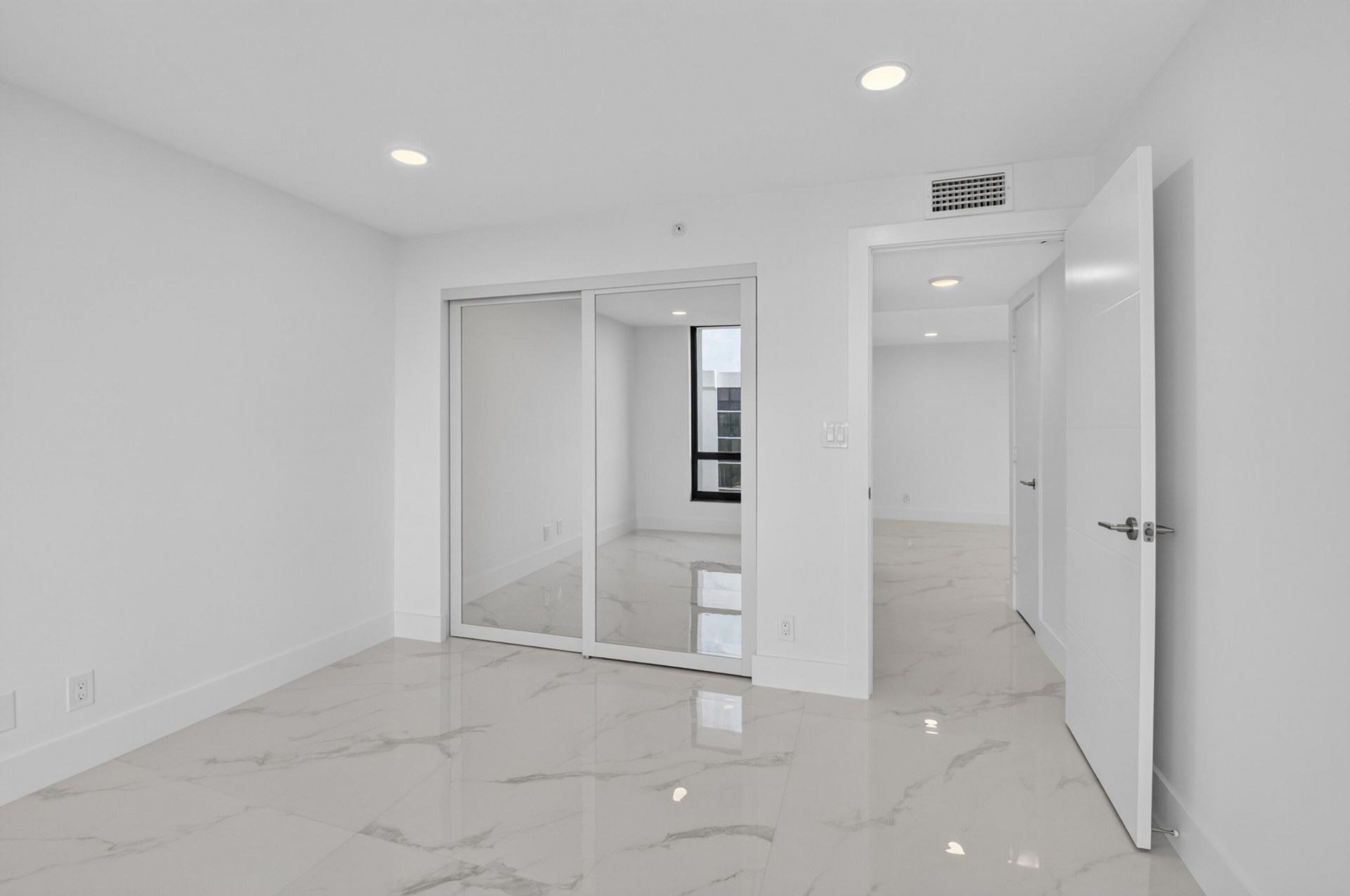 7835 Lakeside Boulevard, Unit 972, Boca Raton, FL 33434 Photo