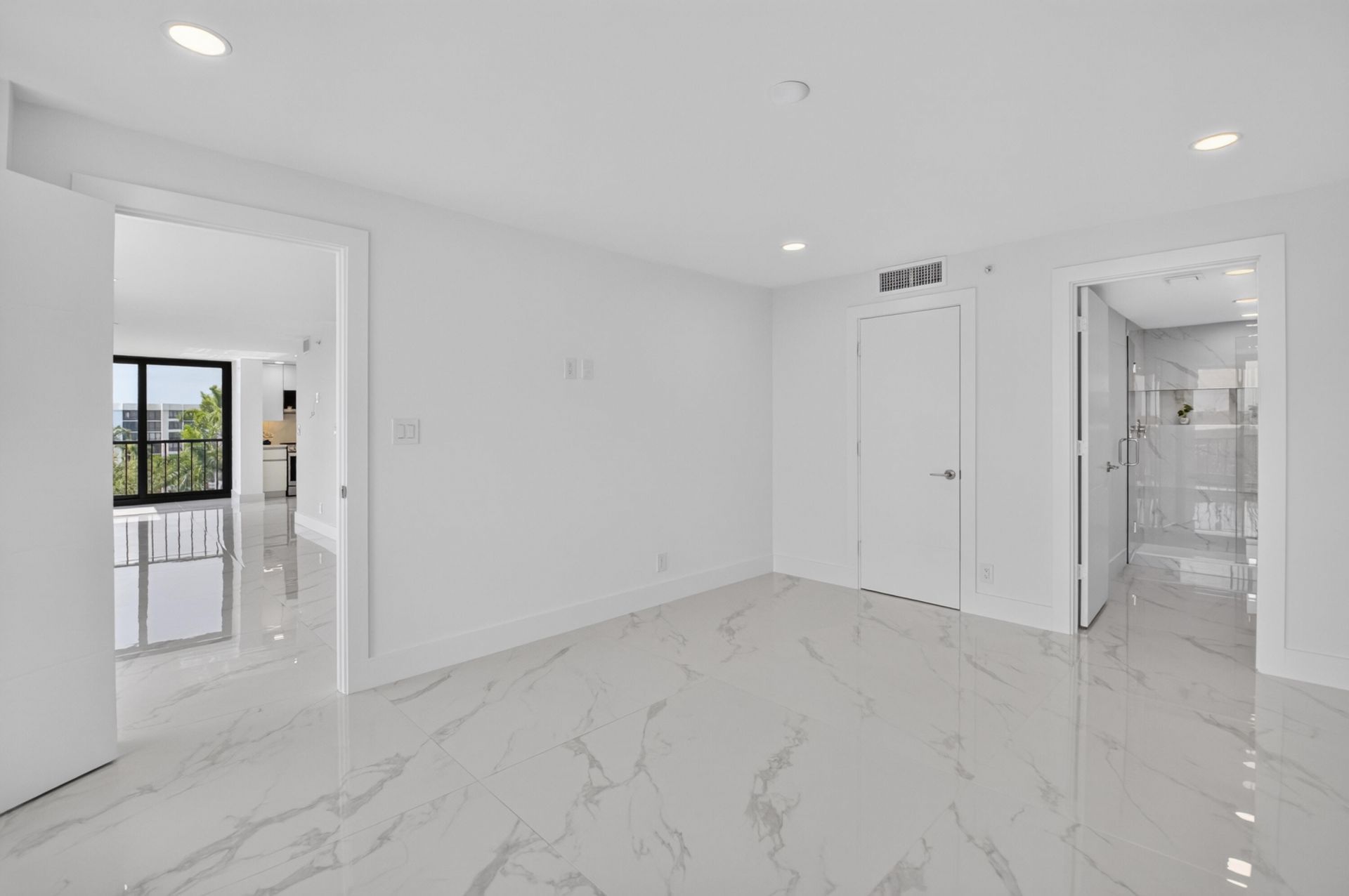 7835 Lakeside Boulevard, Unit 972, Boca Raton, FL 33434 Photo