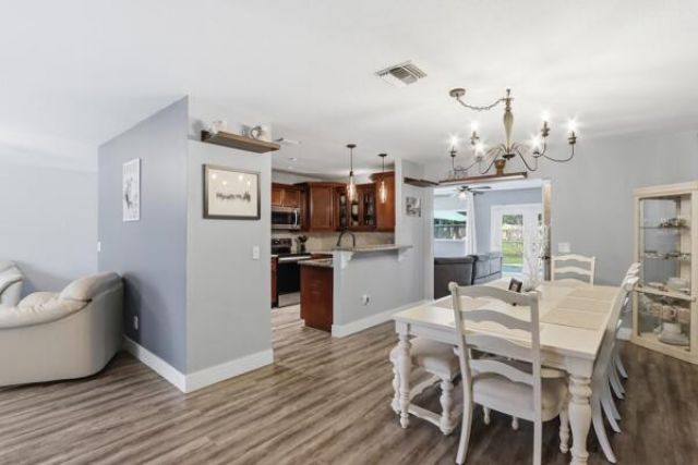 140 Bilbao Street, Royal Palm Beach, FL 33411 Photo