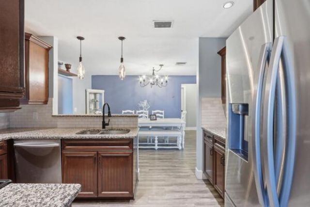 140 Bilbao Street, Royal Palm Beach, FL 33411 Photo
