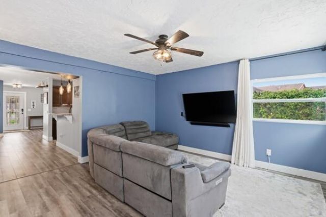 140 Bilbao Street, Royal Palm Beach, FL 33411 Photo