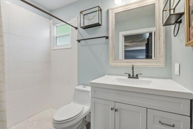 140 Bilbao Street, Royal Palm Beach, FL 33411 Photo