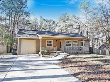 5345 Sugar Ridge Drive , Buford, GA 30518