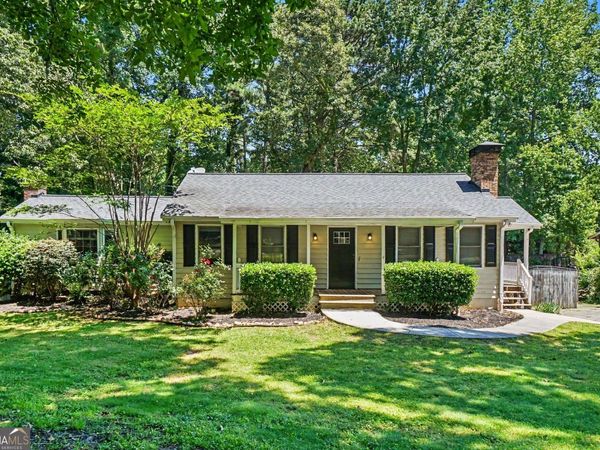 3560 Hogan Drive NW, Kennesaw, GA 30152