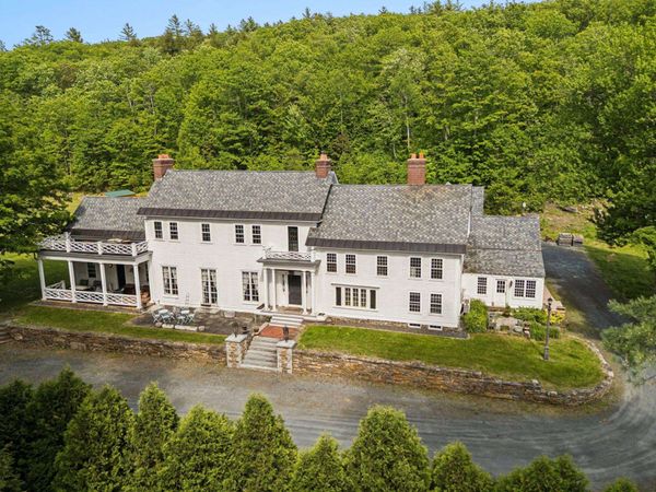 9 Camel Hump Road, Newport, NH 03773