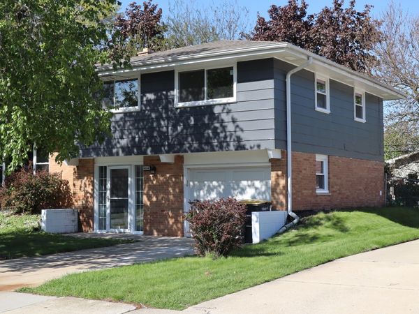 18314 Locust Street, Lansing, IL 60438