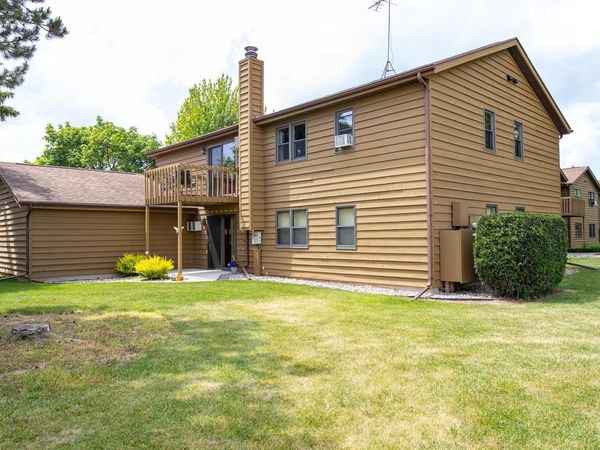 930 MANOR DRIVE, Unit 63, Neenah, WI 54956