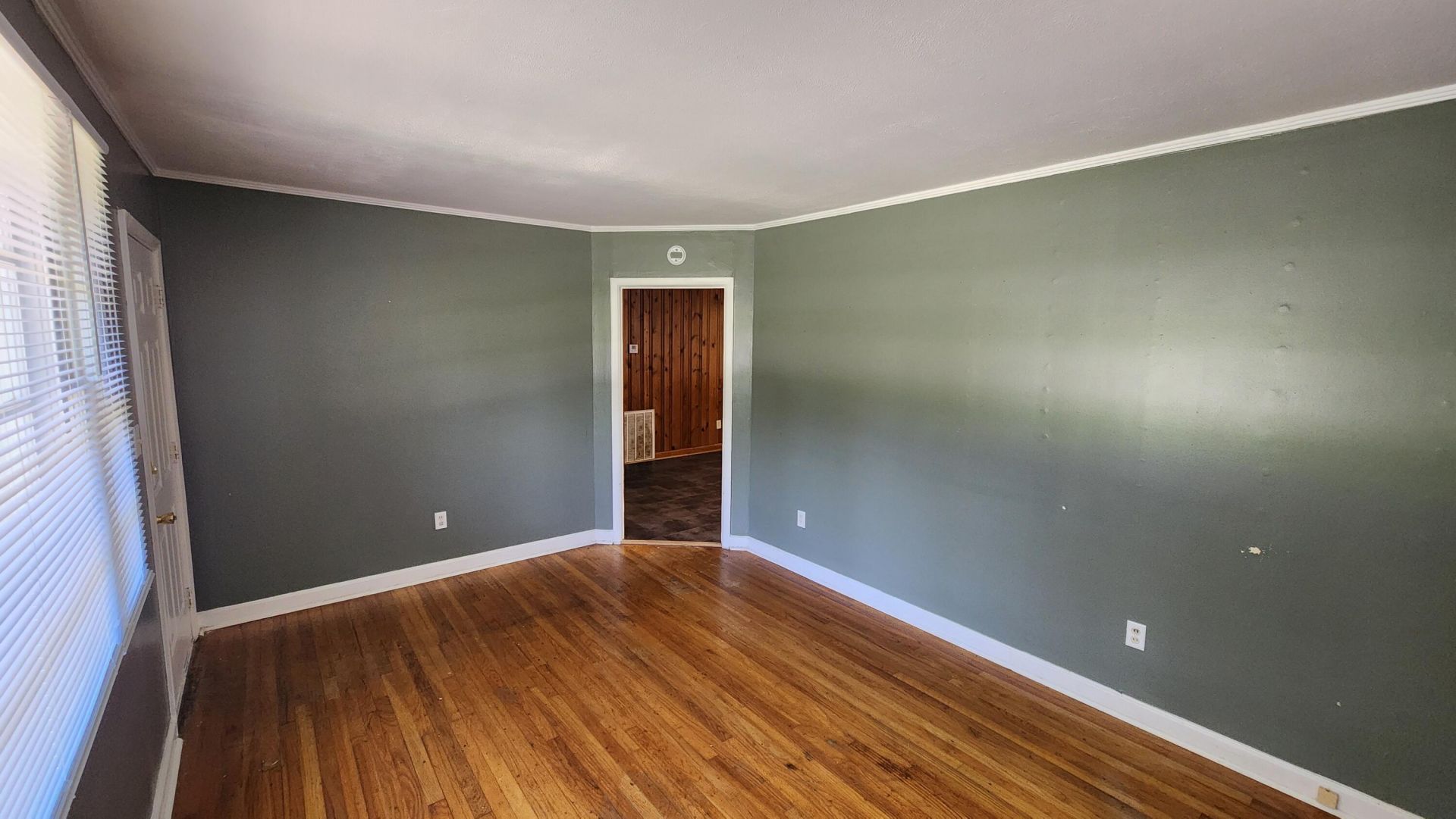 607 Sherrie Lane Photo 9