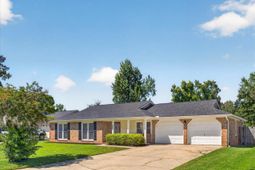 324 Houston Drive photo 4