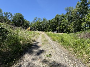 12 Evergreen , Morris, CT 06758