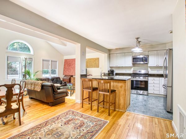 86 Sound Beach Ave, Greenwich, CT 06878